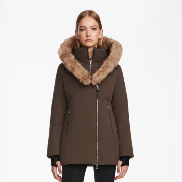 RUDSAK PARKA COURT BLEU MARINE ETAT NEUF PORTÉ 2 FOIS AVEC FOURRURE - Picture 9 of 10